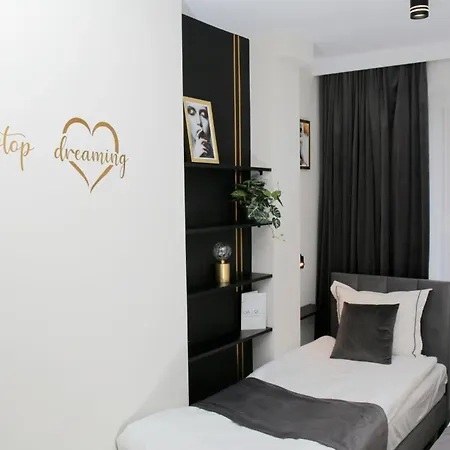 Διαμέρισμα Saint Barbara Gorgeous 3 In The Heart Of *