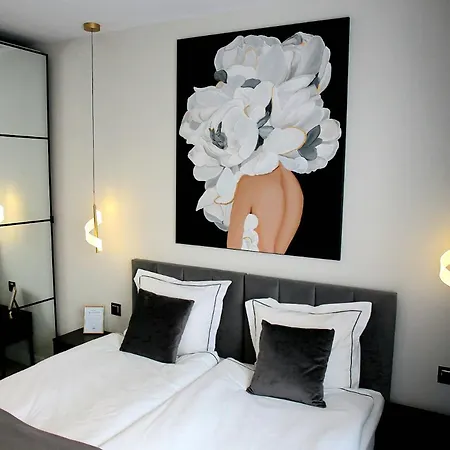 Διαμέρισμα Saint Barbara Gorgeous 3 In The Heart Of