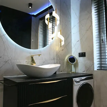 Saint Barbara Gorgeous 3 In The Heart Of *